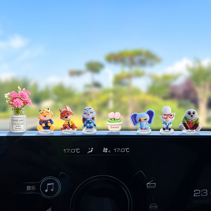 Ornamen mobil kartun Zootopia  - Gaming Accessories Anime ulasan dan harga